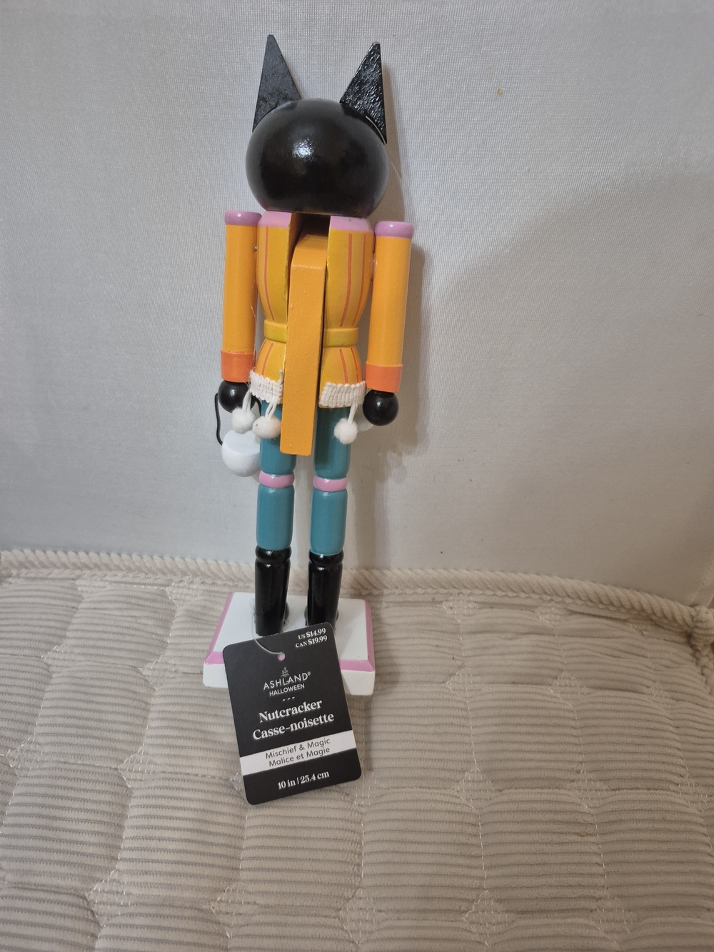 Black Cat Halloween Nutcracker Figurine - Decorative Home Accent - Picture 3 of 4